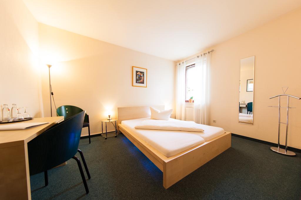 Garni-Hotel An Der Weide Berlin Bagian luar foto